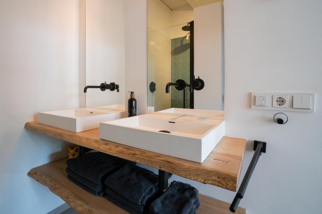 B&B Op3 Aarle-Rixtel ภายนอก รูปภาพ